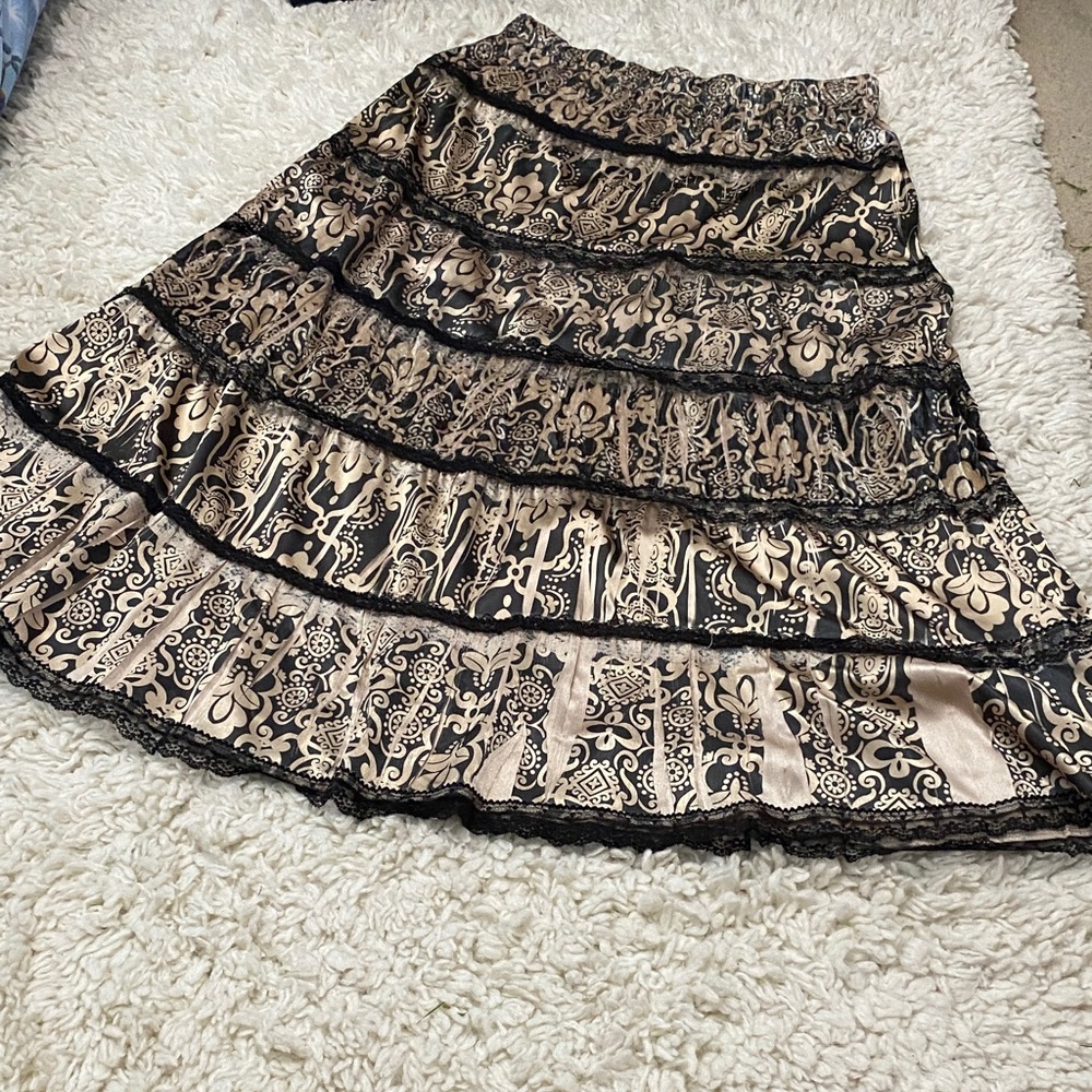 New direction women’s skirt size L green & Cream  tiered satin & lace ¥ - Picture 8 of 10